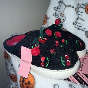 NWT Juicy Couture Black and Red Cherry Slippers, Size XL (9.5-10.5)